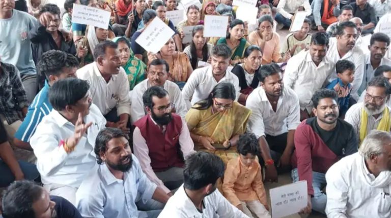 इस्तीफे के लिए अनशन करेंगी डिप्टी कलेक्टर निशा बांगरे,समर्थकों के साथ, प्रदर्शन किया