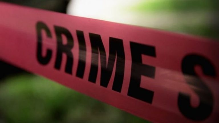 अज्ञात आरोपी ने पेट में चाकू घोंपकर 17 साल के किशोर की हत्या करदी 