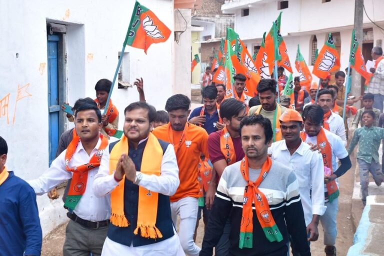 भाजपा सरकार नहीं, परिवार चलाती है : यश अग्रवाल