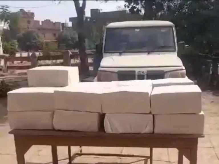 पुलिस ने जब्त की 153 लीटर अंग्रेजी शराब, एक तस्कर को किया गिरफ्तार