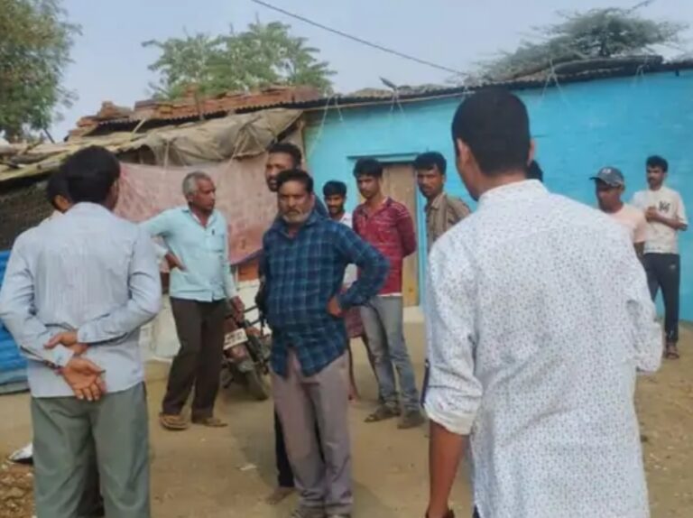 9वी की छात्रा ने घर के कमरे में किया सुसाइड,जांच में जुटी पुलिस 