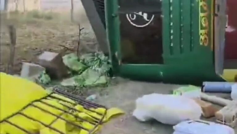 सागर भोपाल मार्ग पर यात्री बस अनियंत्रित होकर पलटी