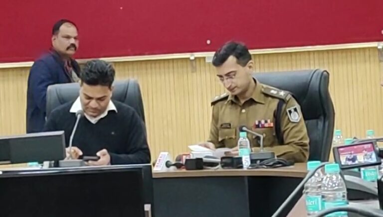 मतगणना केन्द्र में केलकुलेटर नही, पासधारक ही प्रवेश कर सकेंगे