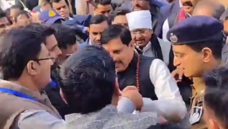 सागर में सीएम को ज्ञापन, पत्रकार सुरक्षा कानून और झूठे मामलें व शिकायतो पर ज्ञापन