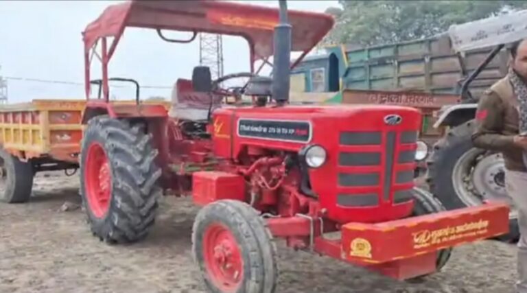 रेत का अवैध परिवहन करते 6 ट्रैक्टर ट्राली जप्त 