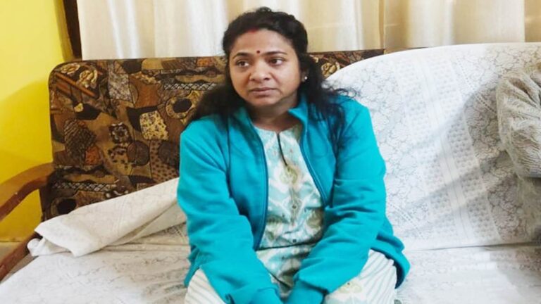 लोकायुक्त की कार्यवाही : जनपद पंचायत सीईओ को 10 हजार की रिश्‍वत लेते पकड़ा