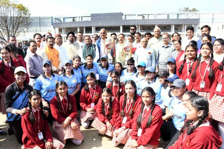 वीरांगना नारी शक्ति कप टी 20 फाइनल का आगाज 