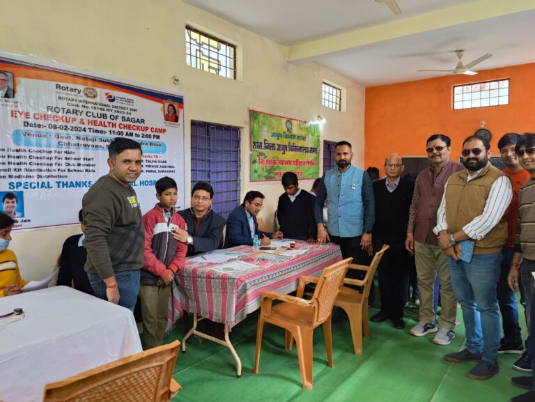 बच्चों का शारारिक विकास उनके मानसिक विकास को दिखाता है, रोटरी क्लब का विशाल हेल्थ शिविर 