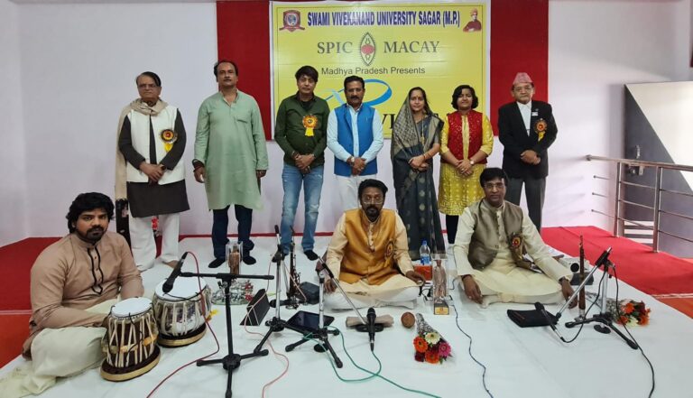 आज युवा वर्ग अमूल्य संगीतात्मक,संस्कृति के वाहक बने- डाॅ. अनिल तिवारी 