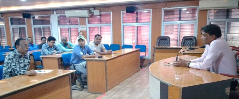 Sagar: सभी अधिकारी, कर्मचारी तालमेल बनाकर सफाई व्यवस्था को सुदृढ़ बनाए -निगमायुक्त