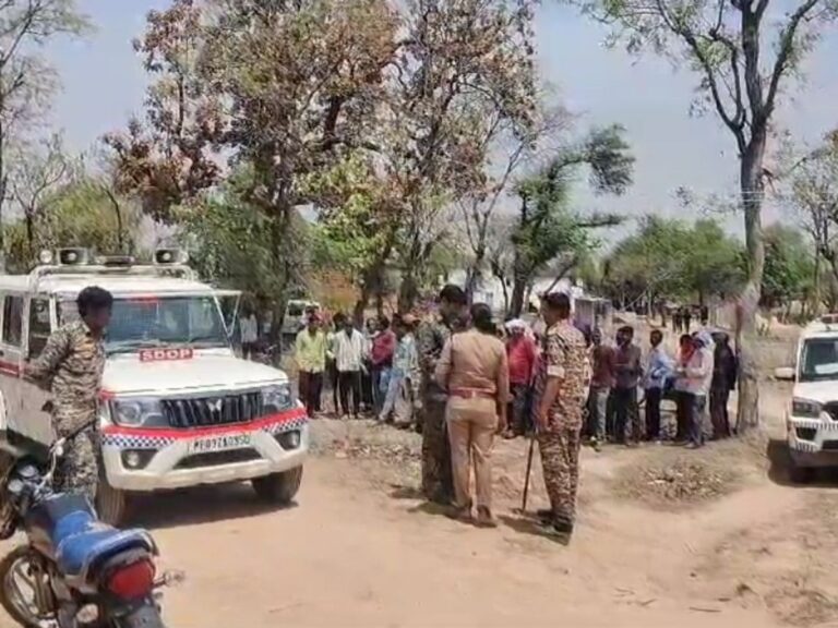 खेत में मिला नाबालिग का शव, शरीर पर थे चोट के निशान