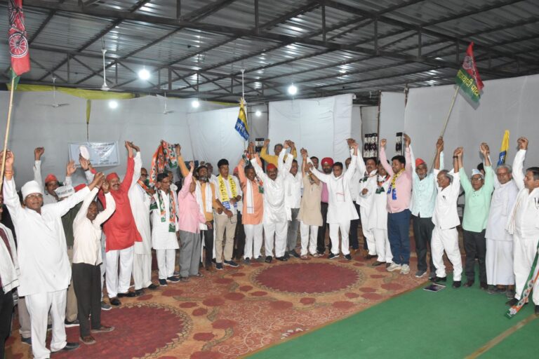 लोकसभा चुनाव में इंडिया गठबंधन हुआ लामबंद, गुड्डू राजा को जिताने का संकल्प