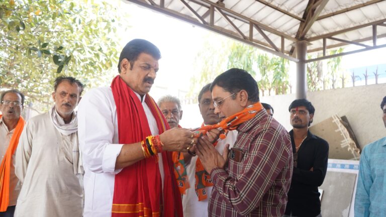 जैसीनगर मंडल के लगभग 200 कांग्रेस कार्यकर्ताओं और पदाधिकारी ने ली भाजपा की सदस्यता