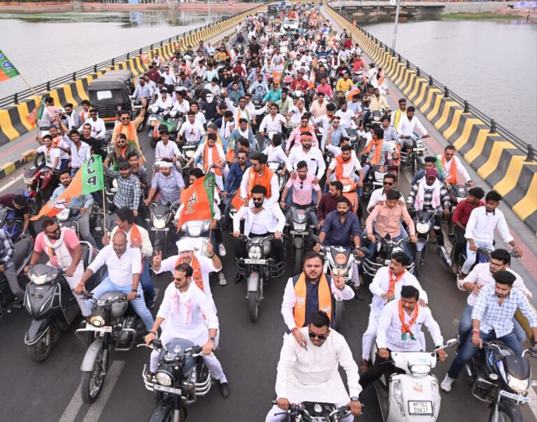 भाजयुमों ने निकाली गई बाइक रैली, बड़ी संख्या में शामिल हुए युवा- यश अग्रवाल