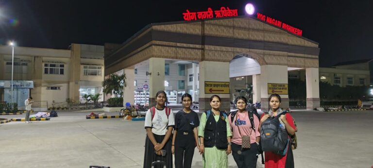 राष्ट्रीय आपदा,व अग्नि शमन एवं लेन्डस्लाइड प्रबंधन शिविर में रोवर-रेंजर का दल रवाना