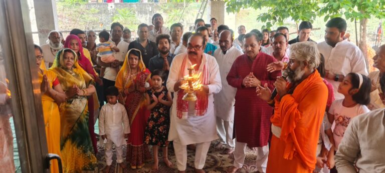 Makronia : ब्रह्मलीन ग्रहस्थ संत पूज्य गुरुदेव की चतुर्थ पुण्यतिथि