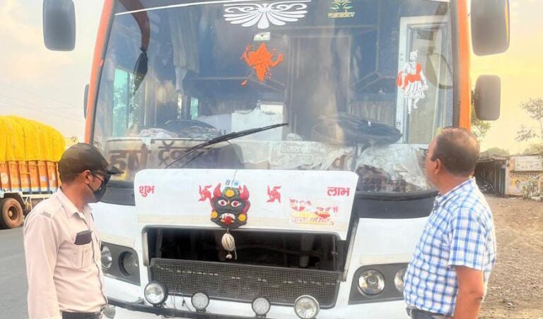 यात्री बसों की सघन चैकिंग की कार्यवाही, 21 वाहनों से 41हजार की पेनाल्टी वसूल- RTO