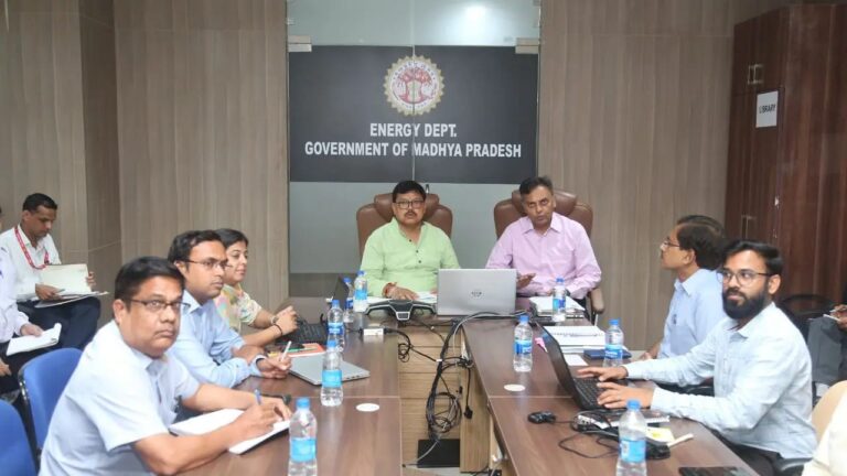 बगैर जरूरी कारण बिजली आपूर्ति बंद होने पर होगी कार्रवाई-ऊर्जा मंत्री श्री तोमर