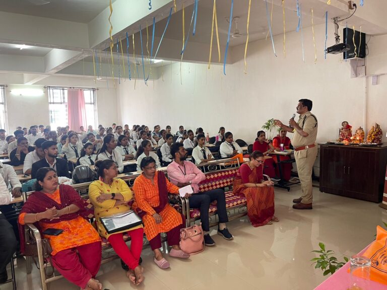 नवीन आपराधिक अधिनियम विषय पर जागरूक्ता शिविर का आयोजन किया गया
