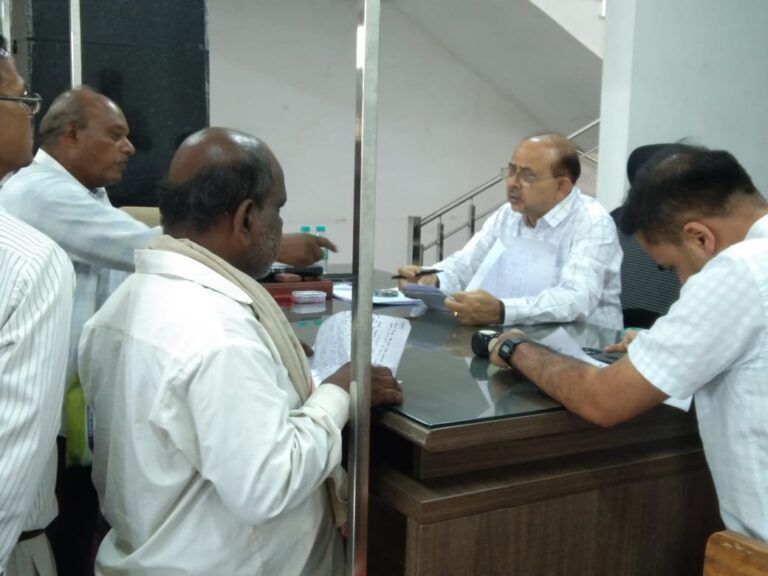 जन सुनवाई में सुनी गई आम लोगों की समस्याएं,108 आवेदनों पर हुई कार्यवाही