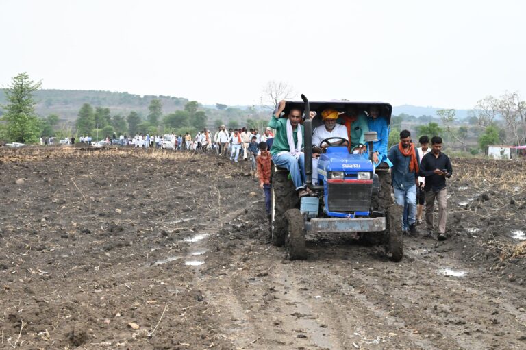 जल स्त्रोतों के जल संरक्षण एवं पुनर्जीवन के लिए एकजुट होना होगा – मंत्री श्री पटेल