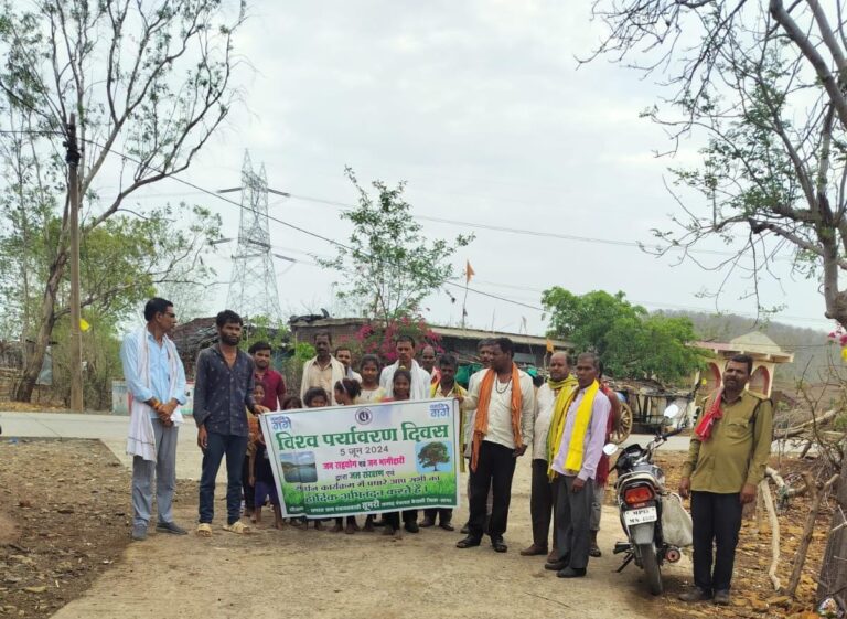 नमामि गंगे अभियान के तहत सुनार नदी से जुड़ी लगभग 16 ग्राम पंचायतों में की गई साफ सफाई