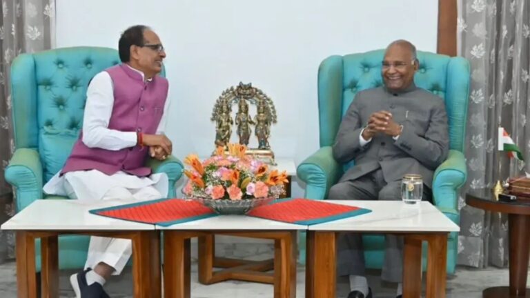 केंद्र में जगह मिलने के बाद पूर्व राष्ट्रपति रामनाथ कोविंद से मिले MP के पूर्व CM 