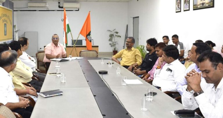 हिंदी भाषा जितनी परिपक्व है उतने ही इसके विचार’- संतोष सोहगौरा