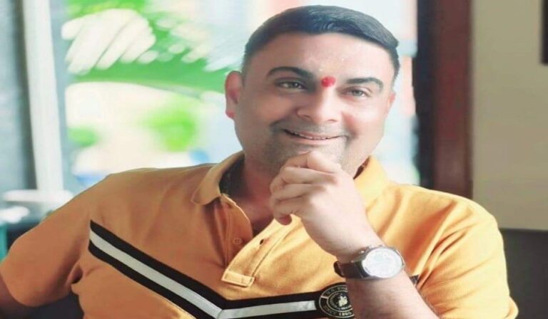 पिता ने की मनी सिंह के साथ मारपीट, मामला दर्ज