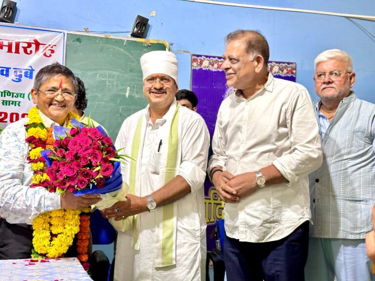 शिक्षक जीवन में कभी रिटायर्ड नहीं होता बल्कि जीवन के बाद भी समाज का पथ प्रदर्शन करता है – विधायक शैलेंद्र जैन