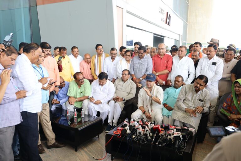 MP: ग्वालियर पहुंचे सिंधिया बोले 2.5 साल में बनेगा ‘6 लेन आगरा – ग्वालियर नेशनल हाई स्पीड कॉरिडोर’