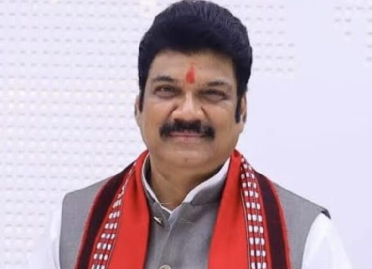 MP: 100 गोदामों में गुणवत्ताहीन गेंहू पर कार्यवाई, खाद्य मंत्री गोविद राजपूत ने दिये सख्त निर्देश