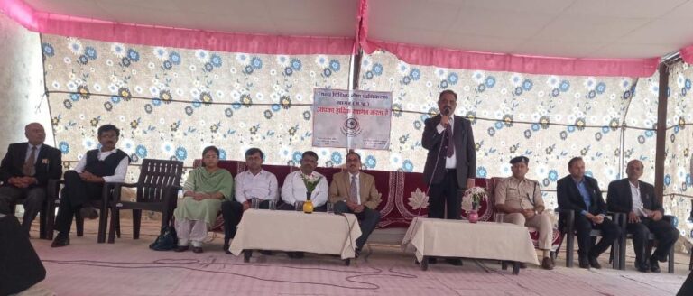 प्रधान जिला न्यायाधीश ने केन्द्रीय जेल का निरीक्षण किया