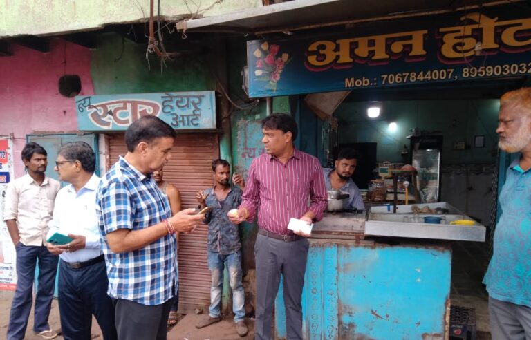 होटल या दुकानों के आसपास रेड स्पॉट पाए जाने पर संबंधित दुकानदार के खिलाफ की जाएगी चालानी कार्रवाई-निगम आयुक्त