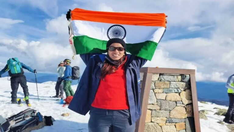MP News: आस्ट्रेलिया की सब से ऊंची चोंटी पर फहराया भोपाल की अंजना यादव ने तिरंगा