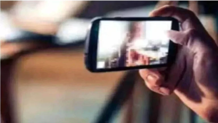 न्यूड वीडियो कॉल के जरिए 56 वर्षीय व्यक्ति से 6.5 लाख रुपये की ठगी, क्राइम ब्रांच ने एक आरोपी को किया गिरफ्तार