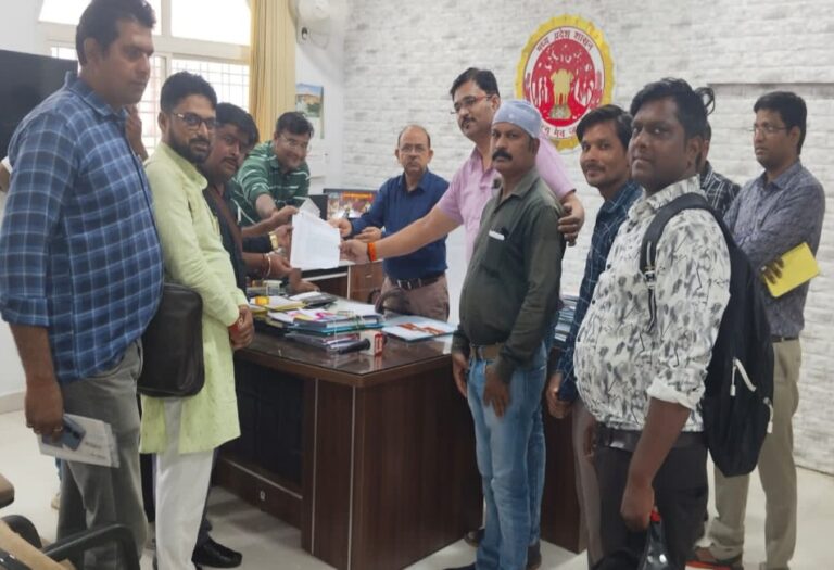 CM के नाम पत्रकार संघ का सागर में ज्ञापन