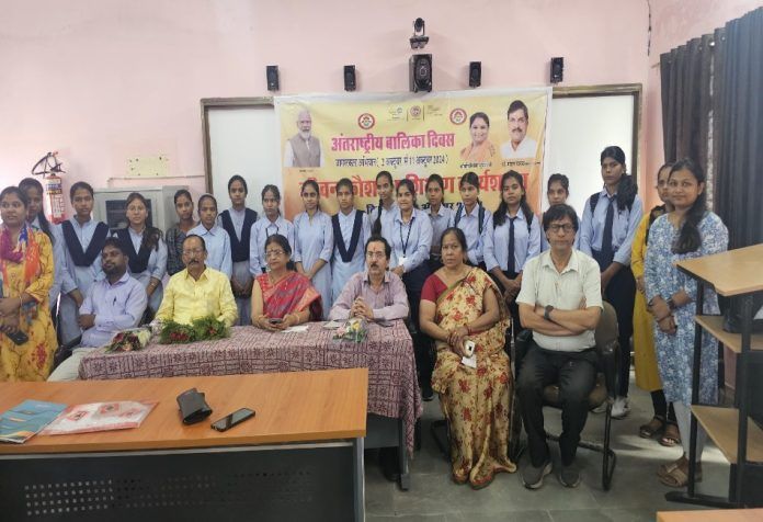 A(1)(2)_copy_950x650