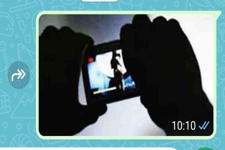 सागर में वाट्सएप ग्रुप पर अश्लील पोस्ट करने पर FIR