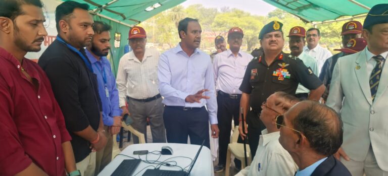 जिला प्रशासन भूतपूर्व सैनिकों,परिजनों की मदद के लिए हमेशा तैयार – कलेक्टर संदीप जी आर