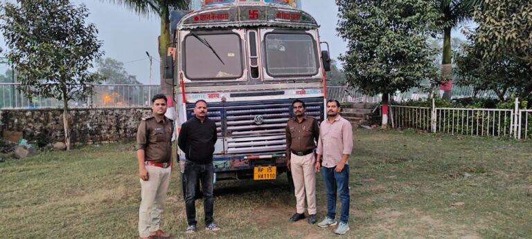 सागर में चोरी गये 10 चक्का ट्रक को पुलिस में बरामद किया, आरोपी चंपत