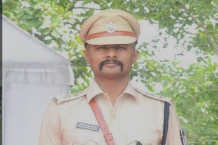 सागर SP की गाड़ी और ट्रैक्टर में टक्कर, SP समेत ड्राइवर को आई हल्की चोटे