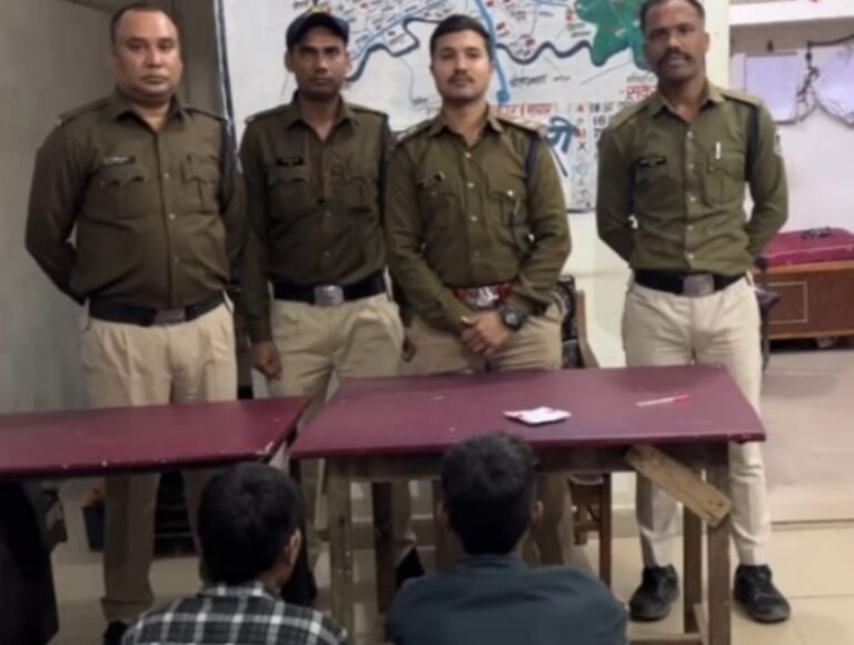 सागर में स्मेक का नशा करते दो लोगो को पुलिस ने पकड़ा, पूर्व मंत्री ने लिखा था एसपी को पत्र