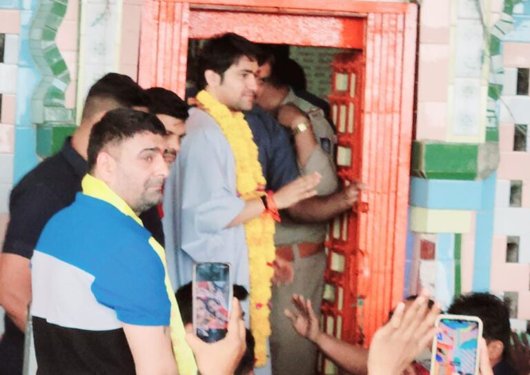 महाशिवरात्रि से पहले गढ़पहरा मंदिर का होगा जीर्णोंद्वार- मनी सिंह गुरोंन