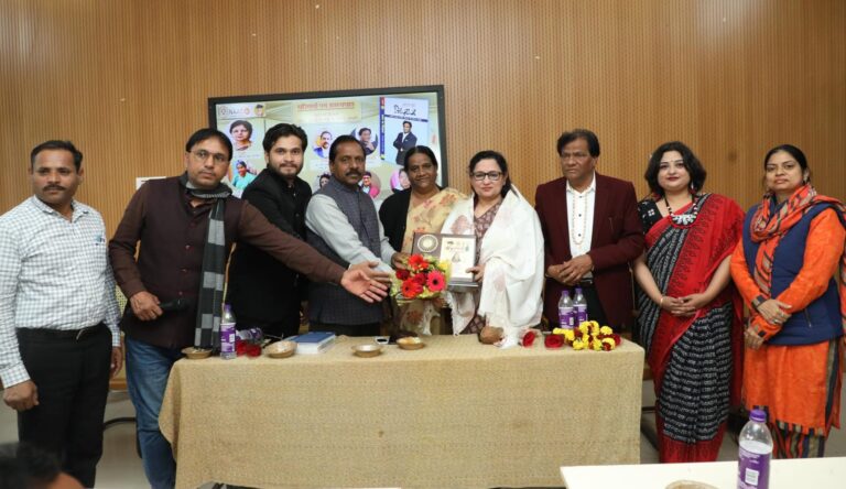 प्रसिद्ध शायर अशोक मिजाज की चुनिंदा शायरी पर व्यापक परिचर्चा और काव्य पाठ का आयोजन हुआ