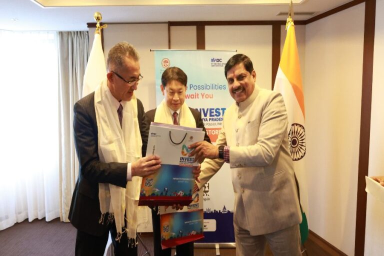 जापान में टोयोटा के वरिष्ठ अधिकारियों से मध्यप्रदेश में निवेश को लेकर CM डॉ यादव की चर्चा