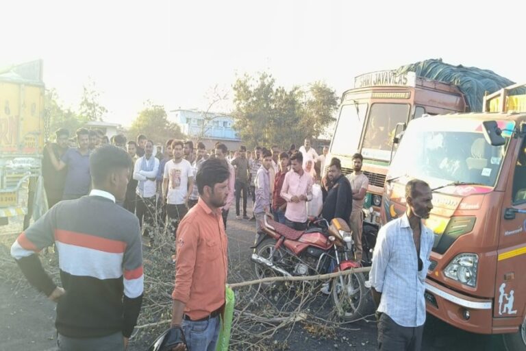 सुरखी: लापता नाबालिग युवती का शव 5 दिन बाद कुएं में मिला, परिजन बोले अपहरण के बाद हत्या, चक्काजाम