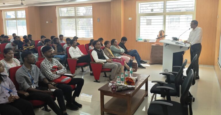 विश्वविद्यालय: अजीम प्रेमजी फाउंडेशन में 09 विद्यार्थियों का चयन, प्लेसमेंट एवं स्टार्ट-अप सेल द्वारा संवाद सत्र का आयोजन