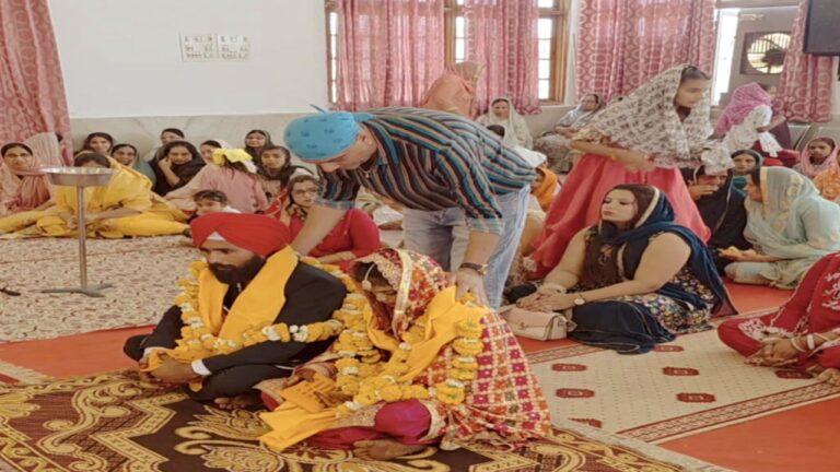 जनसेवक मनी सिंह गुरोंन ने दो कन्यादान करने का लिया था संकल्प एक हुआ पूर्ण