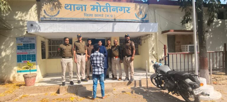 जान से मारने की नियत से कुल्हाडी से मारपीट करने वाले आरोपी को किया गिरफ्तार